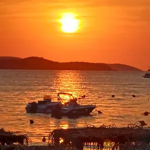 3 Ishujt Maison d'hôtes Ksamil